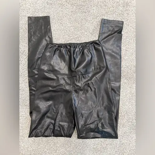 Aritzia Wilfred Free  Black Faux Leather Leggings Size Small
