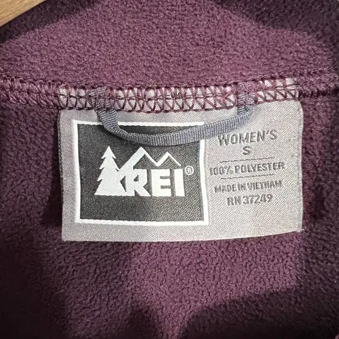 REI Fleece Jacket Womens Small Purple Full Zip Pockets Outdoor Hiking Commute