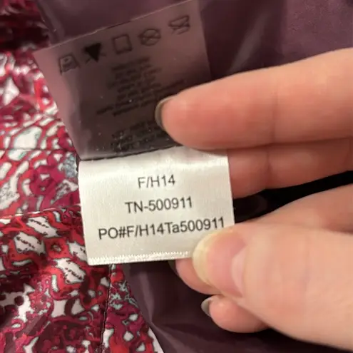 Title Nine Hooded Quilted Puffer Vest Maroon Pink Ikat Pattern size M