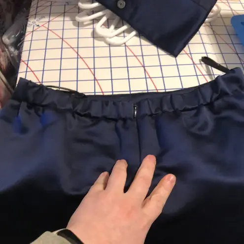 Watters and Watters Mother of the Bride 2 piece suit Blue Size 4