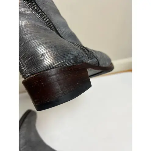 Frye  Demi Zip Bootie in Pewter Sz. 7