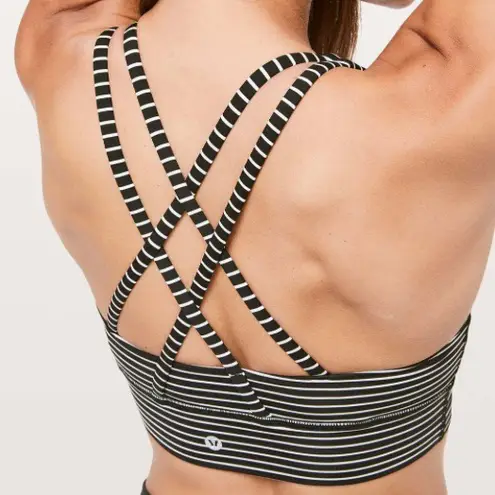 Lululemon Energy Bra Long Line in Mod Stripe Black & White Size 4