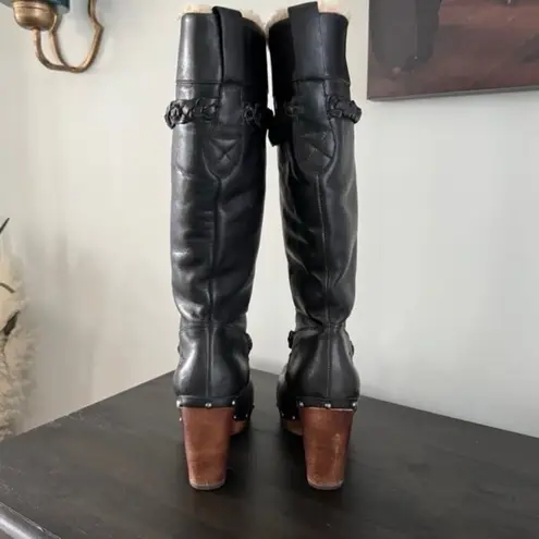 UGG Vintage style  Savanna heeled boots