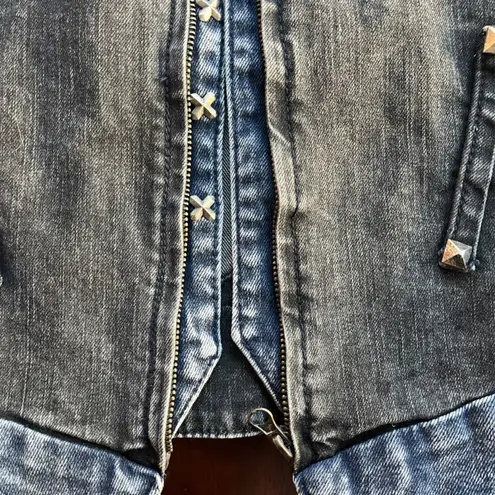 Y2K J&Y Patchwork Denim Vest Zip Front/Open Front Studded, Moto 80's, Size S Blue