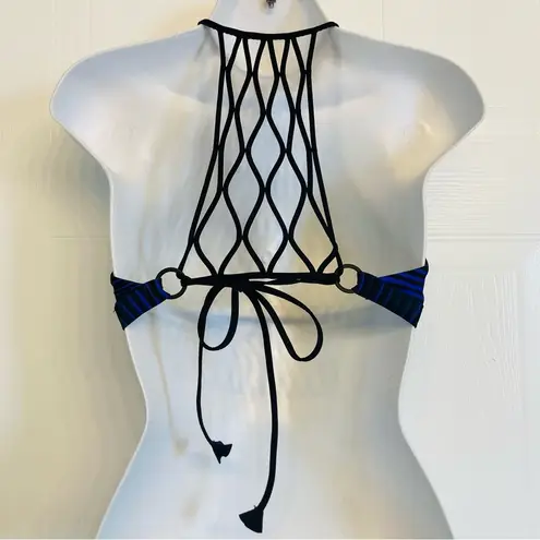 Lululemon  Tidal Flow Net Bikini Swim Top Blue Stripe Tie Back Sz Medium Strappy