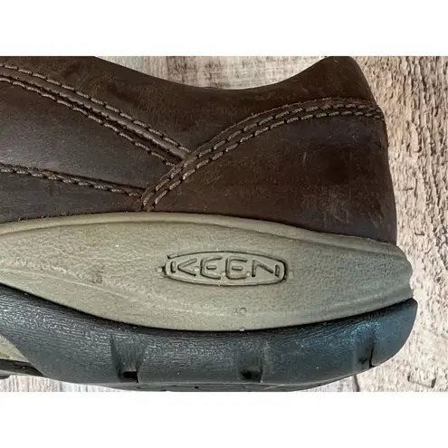 Keen NWOT Presido II 1018318 Women's Leather Hiking Trail Sneakers sz 7