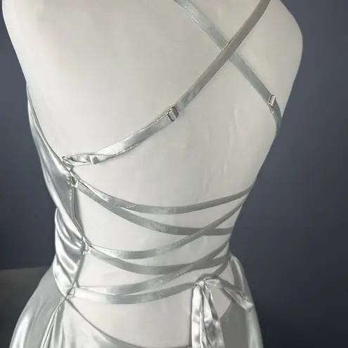 Women’s Silver Satin Short Prom Party Dress Spaghetti Straps Size 6 *READ