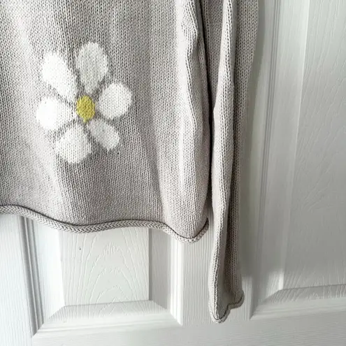 Lisa Todd Full Bloom Lofty Lux Blend Light Grey Daisy Design V Neck Sweater XS Gray