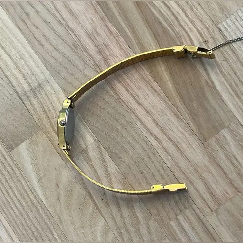 Bulova Ladies Watch Vintage Genuine Diamonds Gold Electro Bracelet Gold Dial