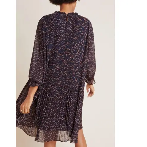 Anthropologie  Seen Worn Kept Vega Pleated Star Print Illusion Sleeve Size 6