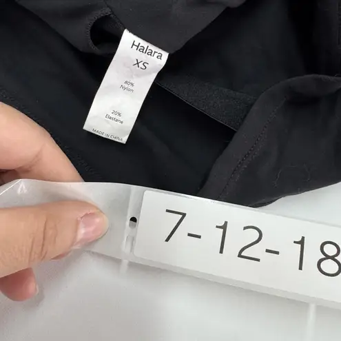 Halara Sports Bra Womens XS Black Nylon Elastane Athletic Workout Yoga Top Gym