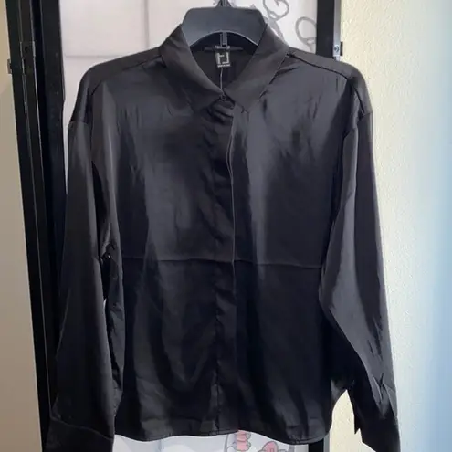 Forever 21 NWT Satin button down shirt