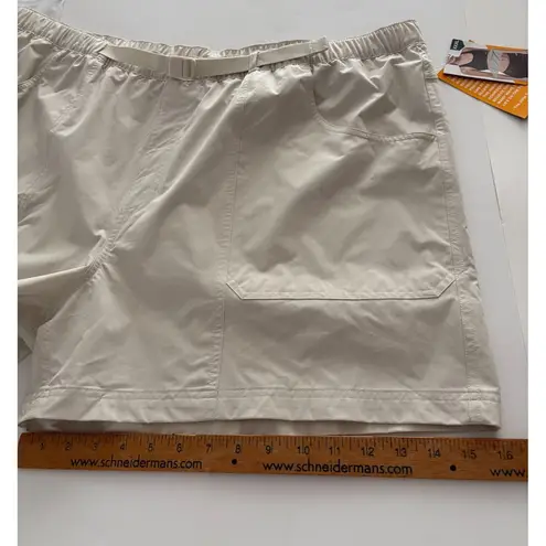Avia Hike Shorts Size XXXL Beige Lightweight Outdoor Climbing Beach Vacation *