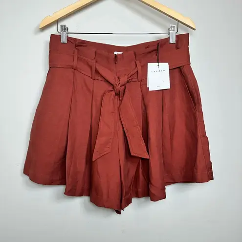 Sandro Paris Eddi Rustic Paperbag Pleated Shorts in Wine size 42 US 10 NWT