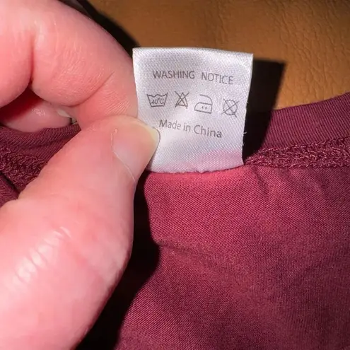 Studio Y Treat People With Kindness T-Shirt in Cranberry Red, Size Small