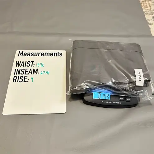 Banana Republic  Women's Addison Beige Dress Pants Size 6 Casual