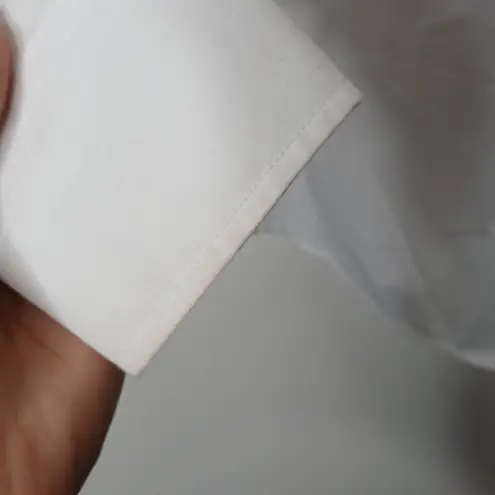 Marc darcy white collard button up shirt size 1