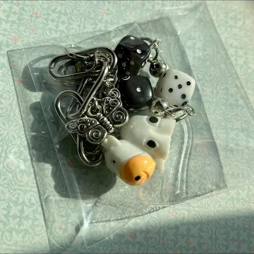 Handmade y2k Kawaii funky black&white theme cow unisex chain bracelet🐮🖤🤘