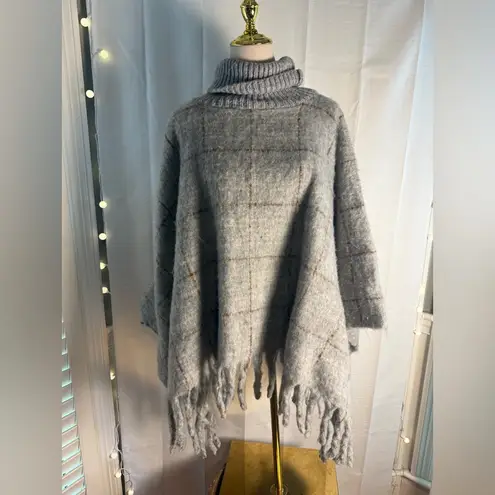 World Market Gray Cowl Neck Cape Size undefined
