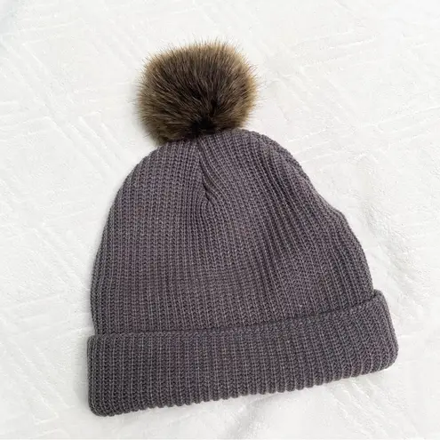 Carhartt  grey faux fur pom pom beanie