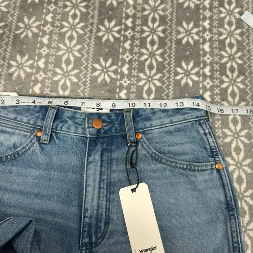 Wrangler NWT  Wild West 603‎ High Rise StraightJeans Size 27