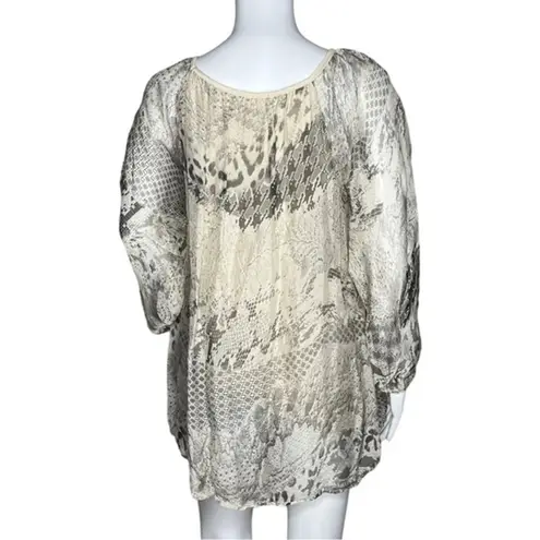 Tempo Paris Shirt Womens Small Cream Gray Snake Print Silk Blouse Edgy Casual
