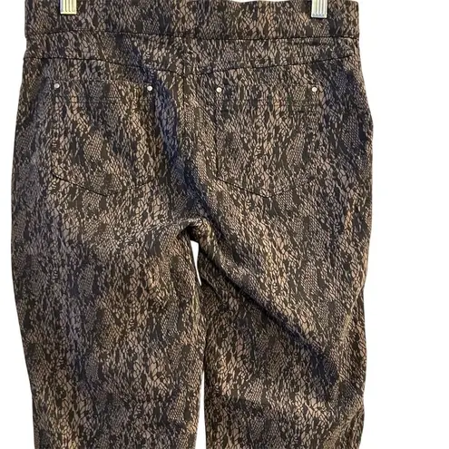 89th & Madison Women's M Snake Skin Print Jeggings Black Stretchy Fit Gray Size M