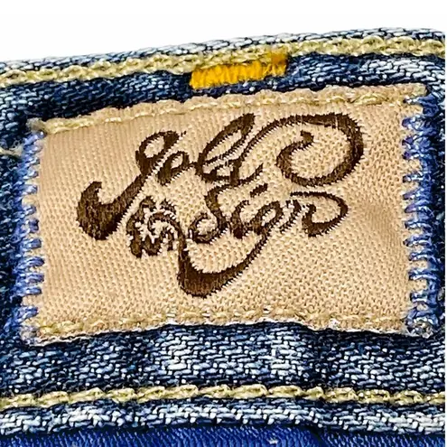 GOLD SIGN 'Adore' Denim Long Walking Shorts Frayed Hem Size 29