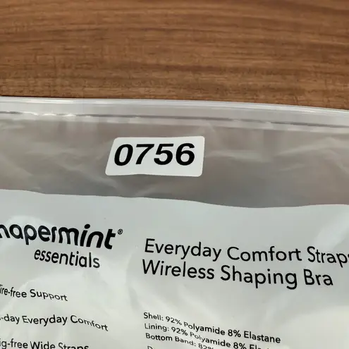 Shapermint Essentials Everyday Comfort Straps Wireless Shaping Bra XL White Size 1X