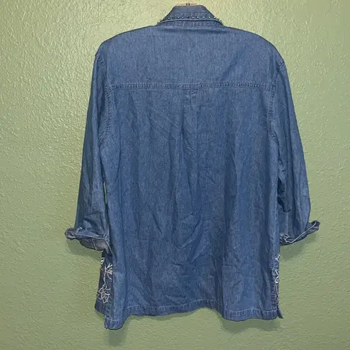 Vintage Floral Embroidered Denim Jacket or Shirt Blue Size XL