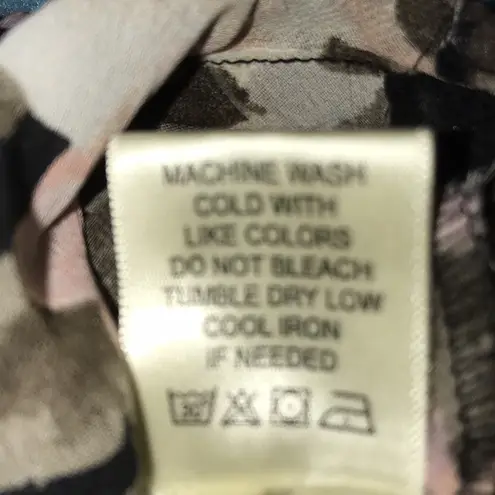 Live 4 Truth LOVE 4 TRUTH floral wrap semi sheer snap closure hi-low tunic NEW size S