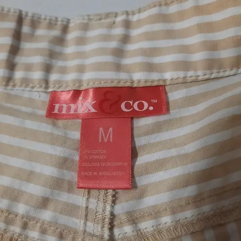 Womens Shorts Size Medium Tan Stripe Mix and Co White