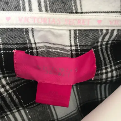 Victoria's Secret Victoria’s Secret black & white metallic pajamas