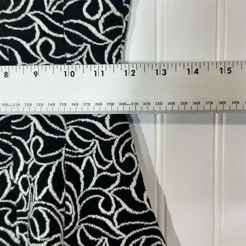 Papaya  Black Ivory Embroidered Tank Top M Made in USA Y2K Fitted Peplum Style