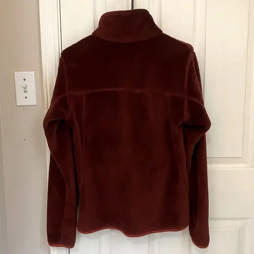Patagonia  Re-Tool Snap T Pullover Fleece in Dark Ruby - Image 9