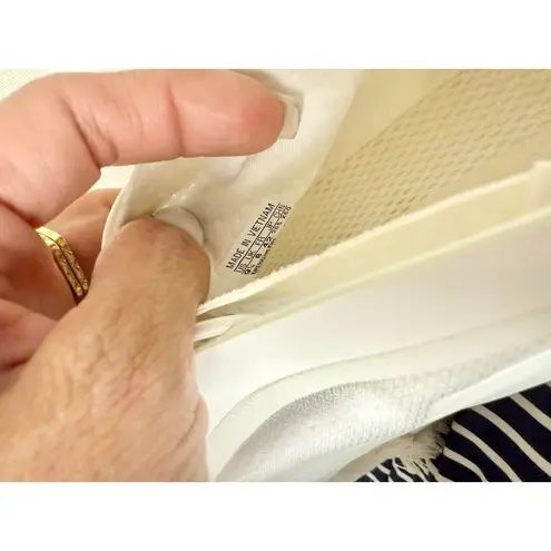 adidas by Stella McCartney Sportswear Low Ground Shoes Cloud White/Off White 9.5