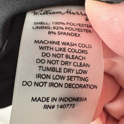 NWT WILLIAM MURRAY CLASSIC WOMEN'S
WEDGE JACKET SIZE SMALL Black