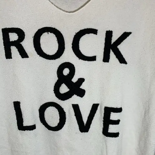 Women's Venti6 Rock & Love Sweater Ivory and Black Size Medium
