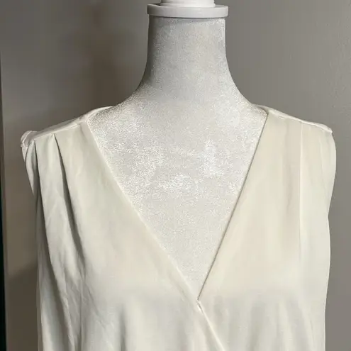 No 11 Las Angeles NWOT white front cross tank w/ stretch waist + long back small