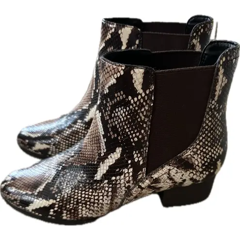 Alex Marie Gloriane Snake Print Ankle Booties – Size 6M New