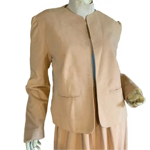VINTAGE 1980'S P.H.M. SPORTSWEAR CAMEL FAUX SUEDE FEEL SKIRT SUIT (16) Tan
