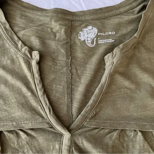 Pilcro Olive Green V-Neck Relaxed Fit Top