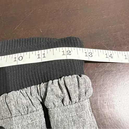 Athleta Allegro Capri Pants | Size 0 | Ruched, Cropped & Ready to Rom-Com Power