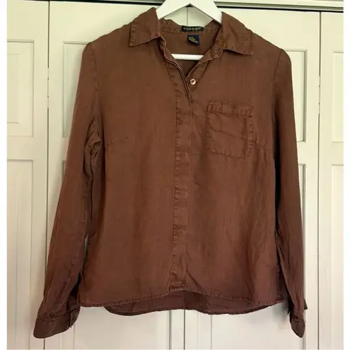 E.Col.o.gie brown 100% linen hidden button blouse M Brown Size M