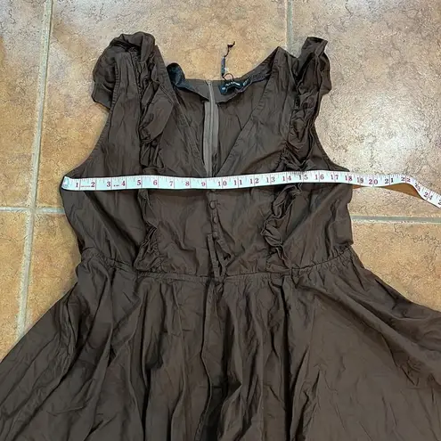 Pretty Little Thing NWOT PrettyLittleThings Chocolate Poplin Button Detail Flare Short Romper size 1 - Image 10