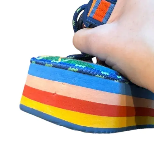 Farm Rio New! Blue Macaw Platform Sandal