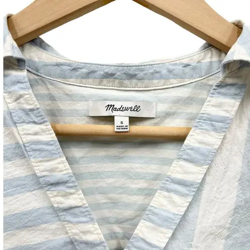 Madewell  Y-Neck Button-Up Shirt in Mixed Stripe size Small