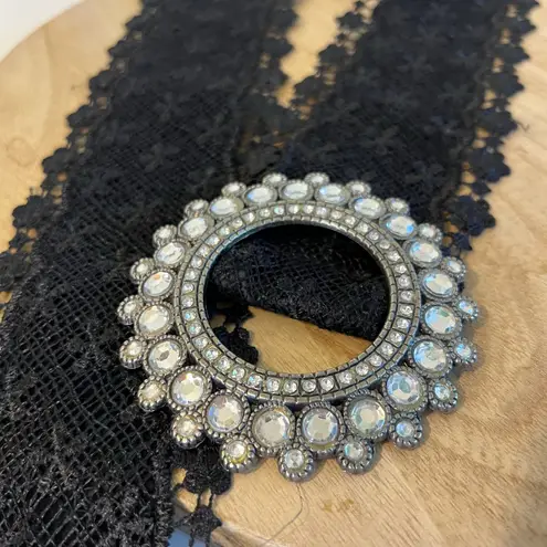 Black Floral Lace Wide Wrap Crystal Gem Round Embellished Buckle Free Size