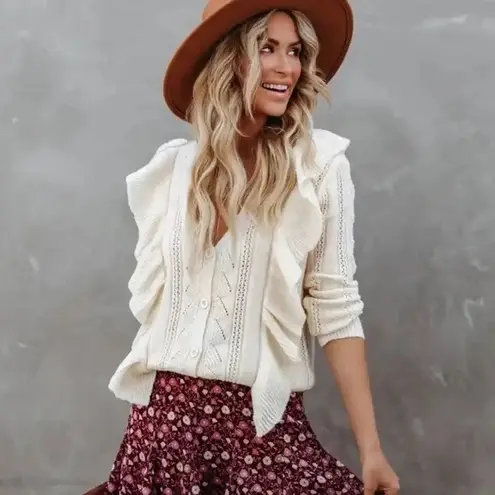 Elan Josalee Button Front Knit Ruffle Cream Cardigan Sweater Small MSRP $160