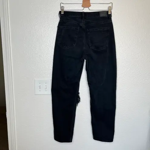 American Eagle black straight mom jeans size 6 long